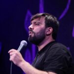 دانلود مداحی سجاد محمدی به نام خدا از حسین به عاشقای کربلا