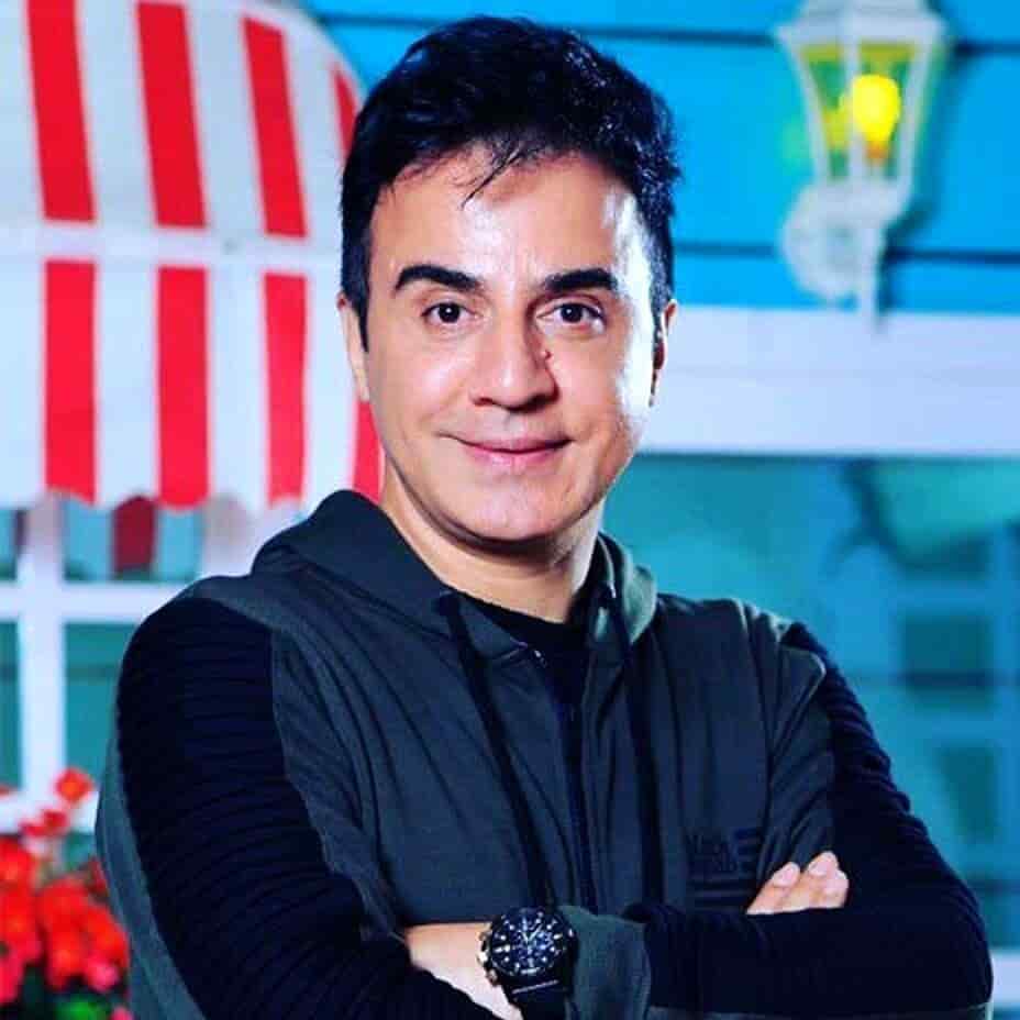 دانلود آهنگ عمو پورنگ قوری گلی قوری گلی دانلود آهنگ عمو پورنگ قوری گلی قوری گلی