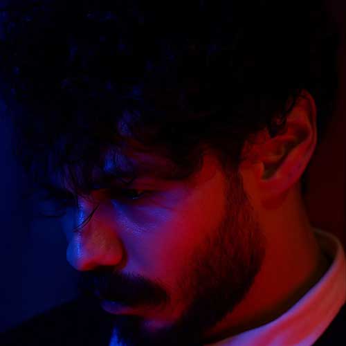 دانلود آهنگ میر احمد اسمت اومد قلبم نمیزد