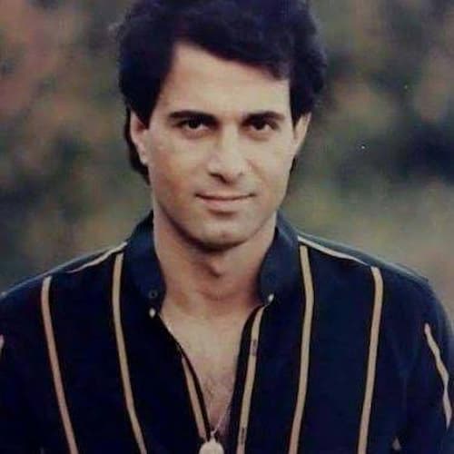 دانلود آهنگ احمد آزاد با رنگ موهات دل میبری دسته به دسته دانلود آهنگ احمد آزاد با رنگ موهات دل میبری دسته به دسته